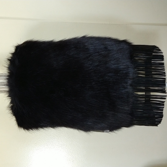 Black faux fur vest fringe Tassels sleeveless size large - Picture 5 of 14